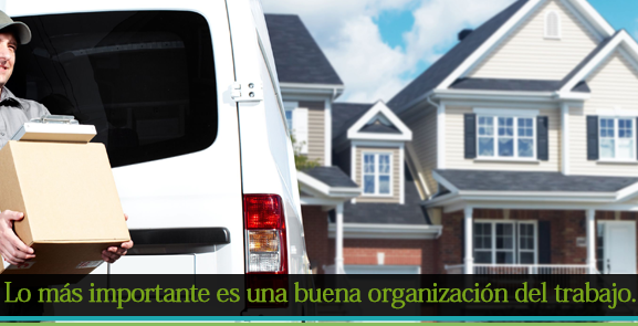 Casa y carro de mudanzas